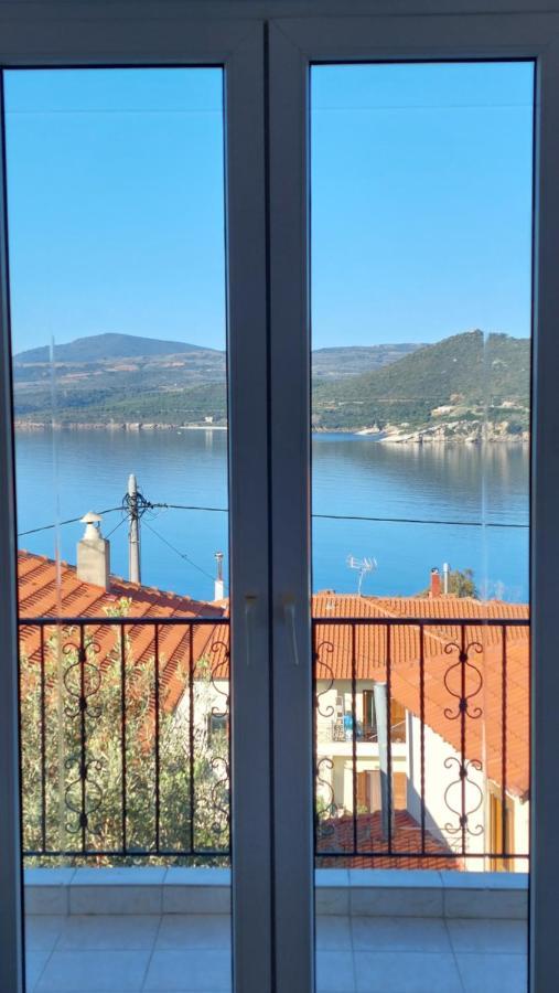 Doras House In Village Άνετο Διαμέρισμα Υπέροχη Θέα Pyrgadikia Bagian luar foto