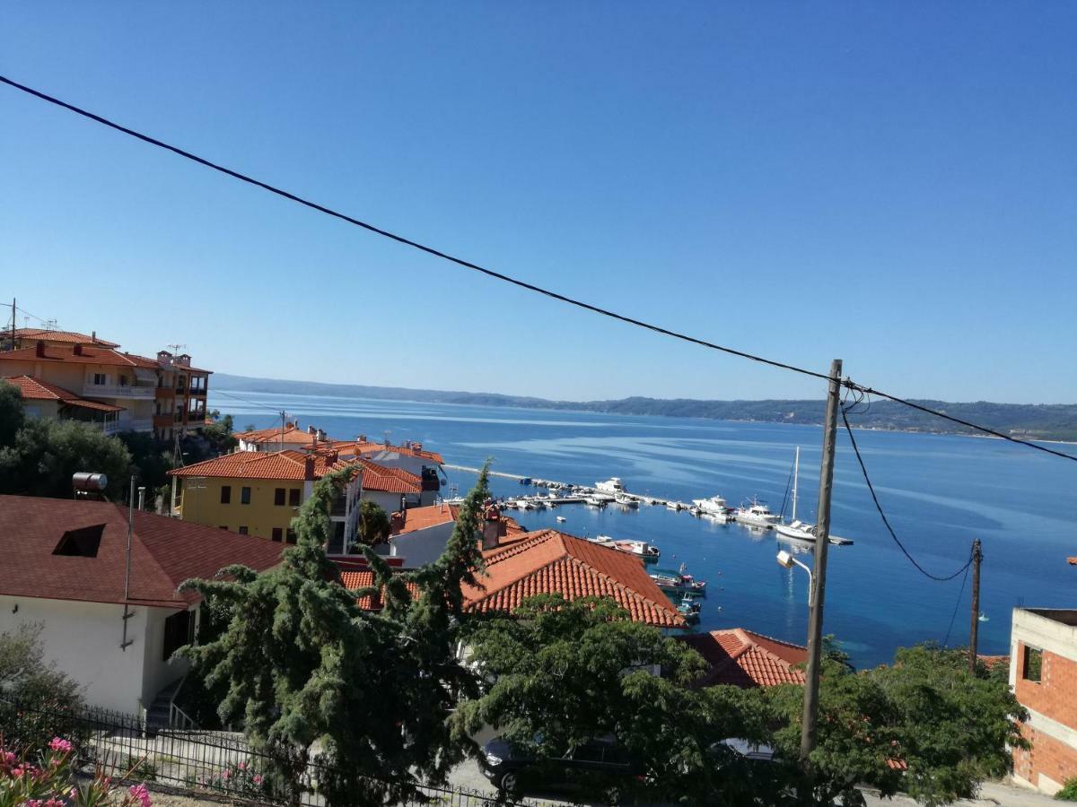 Doras House In Village Άνετο Διαμέρισμα Υπέροχη Θέα Pyrgadikia Bagian luar foto